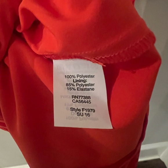 EUC J Crew Sleeveless Eyelet Fit & Flare Dress Flame Red Spring Easter Size 4 - Picture 4 of 7